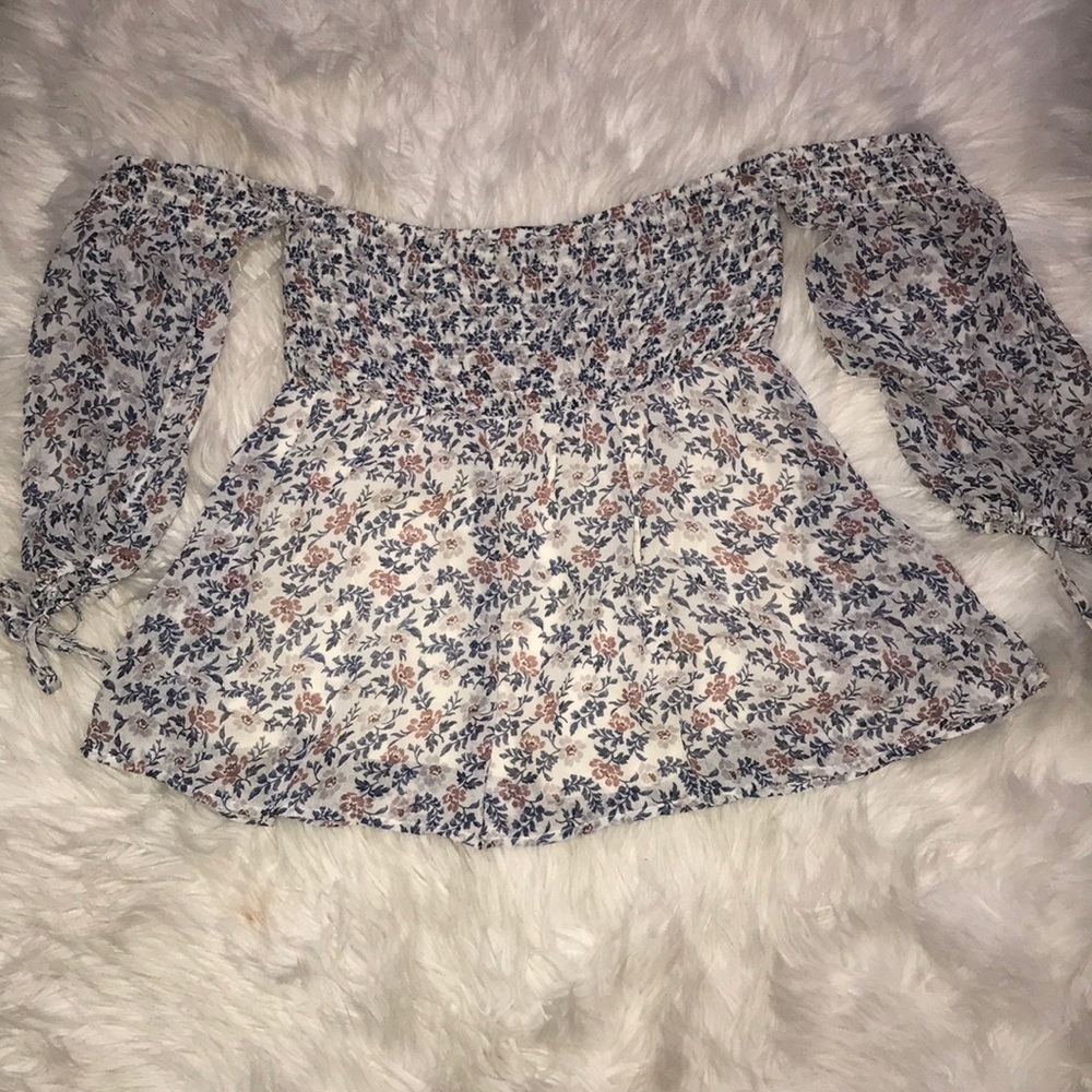 Cute off the shoulder top!